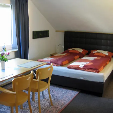 Eva Und Wolf Apartments Sachsenheim Exterior foto